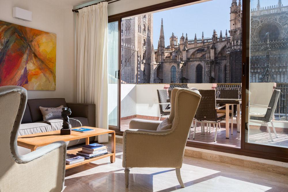 Puerta Catedral Apartments Sevilla Exterior foto